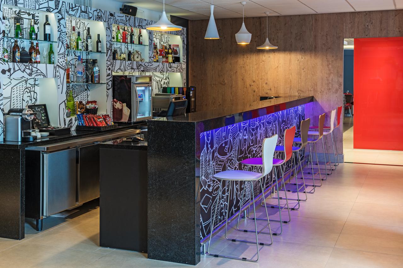 Hotel Ibis Santos Valongo Esterno foto